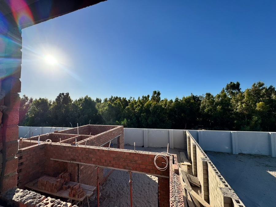 4 Bedroom Property for Sale in Sandown Western Cape